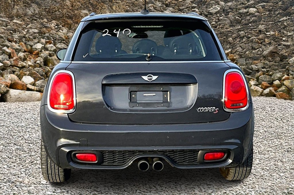 Used 2016 MINI Cooper S image 4