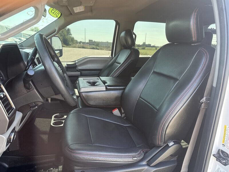 Used 2019 Ford F250 XLT w/ XLT Value Package image 19