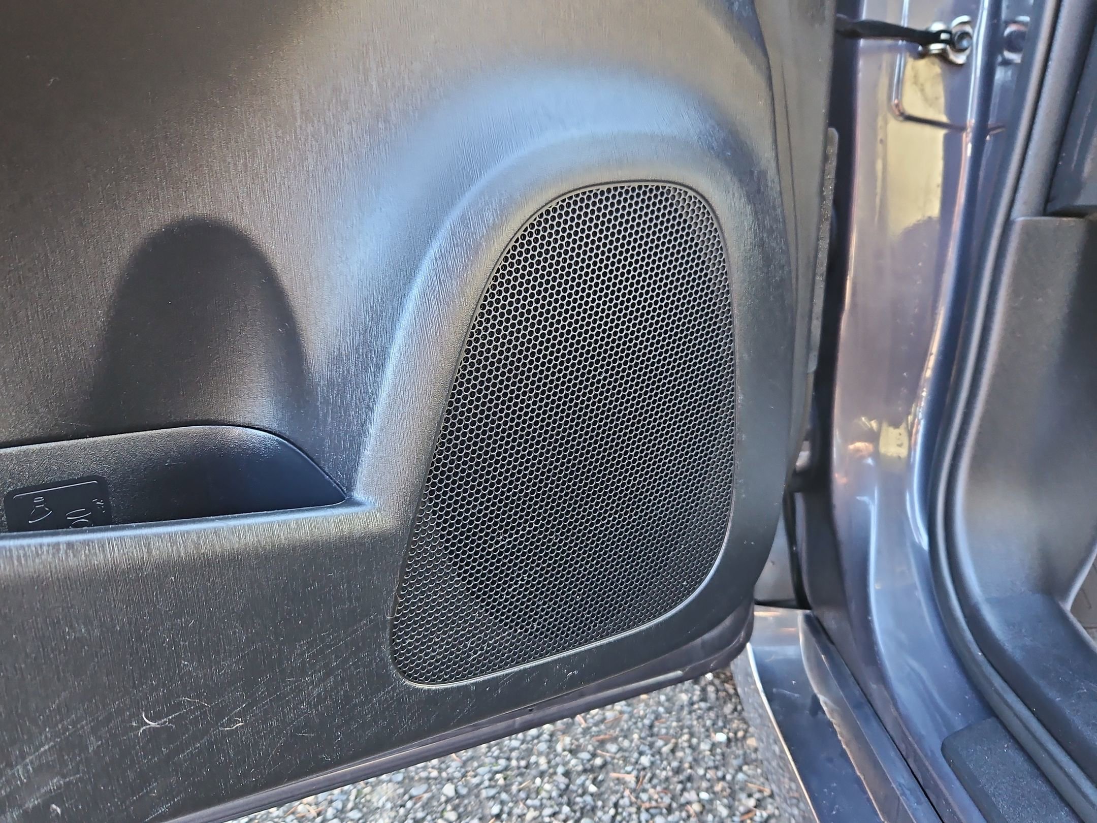 Used 2014 Toyota Prius Two image 11