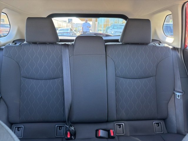 Used 2023 Toyota Corolla Cross LE image 34