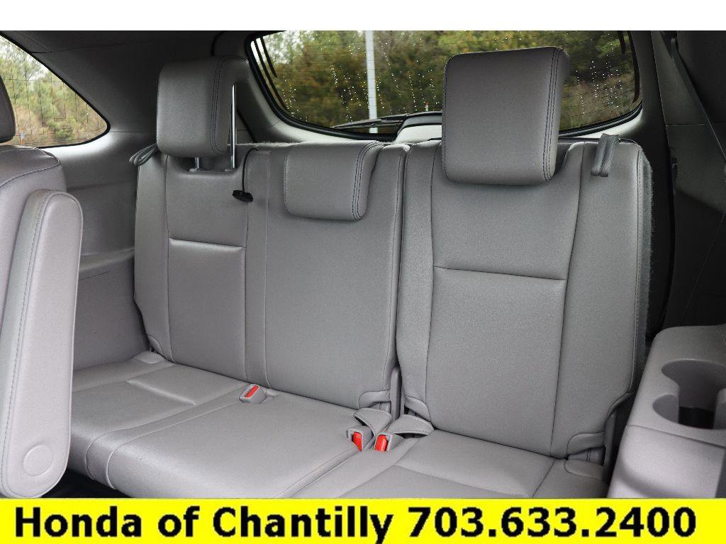 Used 2016 Toyota Highlander Limited image 28