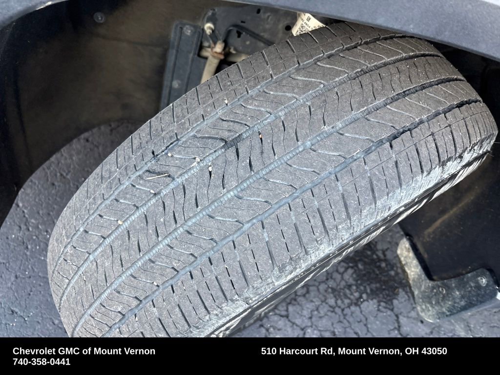 Used 2024 Chevrolet Traverse LS w/ Safety Package image 29