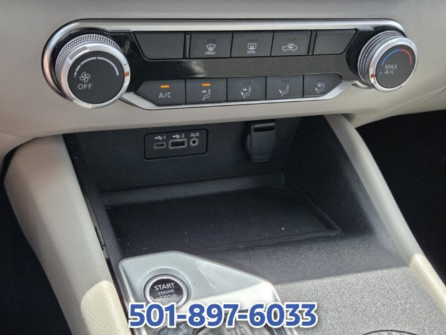 Used 2025 Nissan Altima 2.5 SV FWD image 19