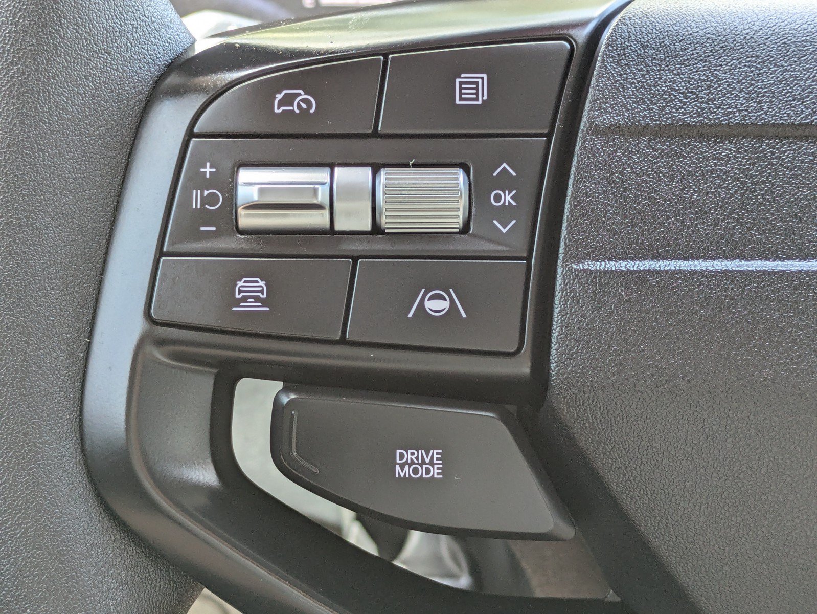Certified 2025 Kia K4 LXS FWD image 17