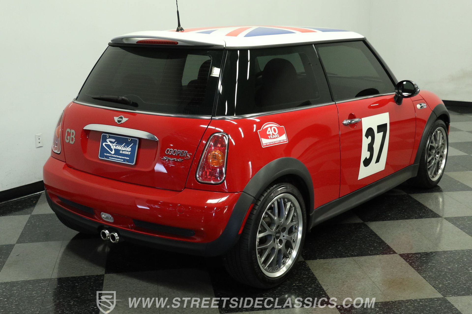 Used 2004 MINI Cooper S FWD image 11