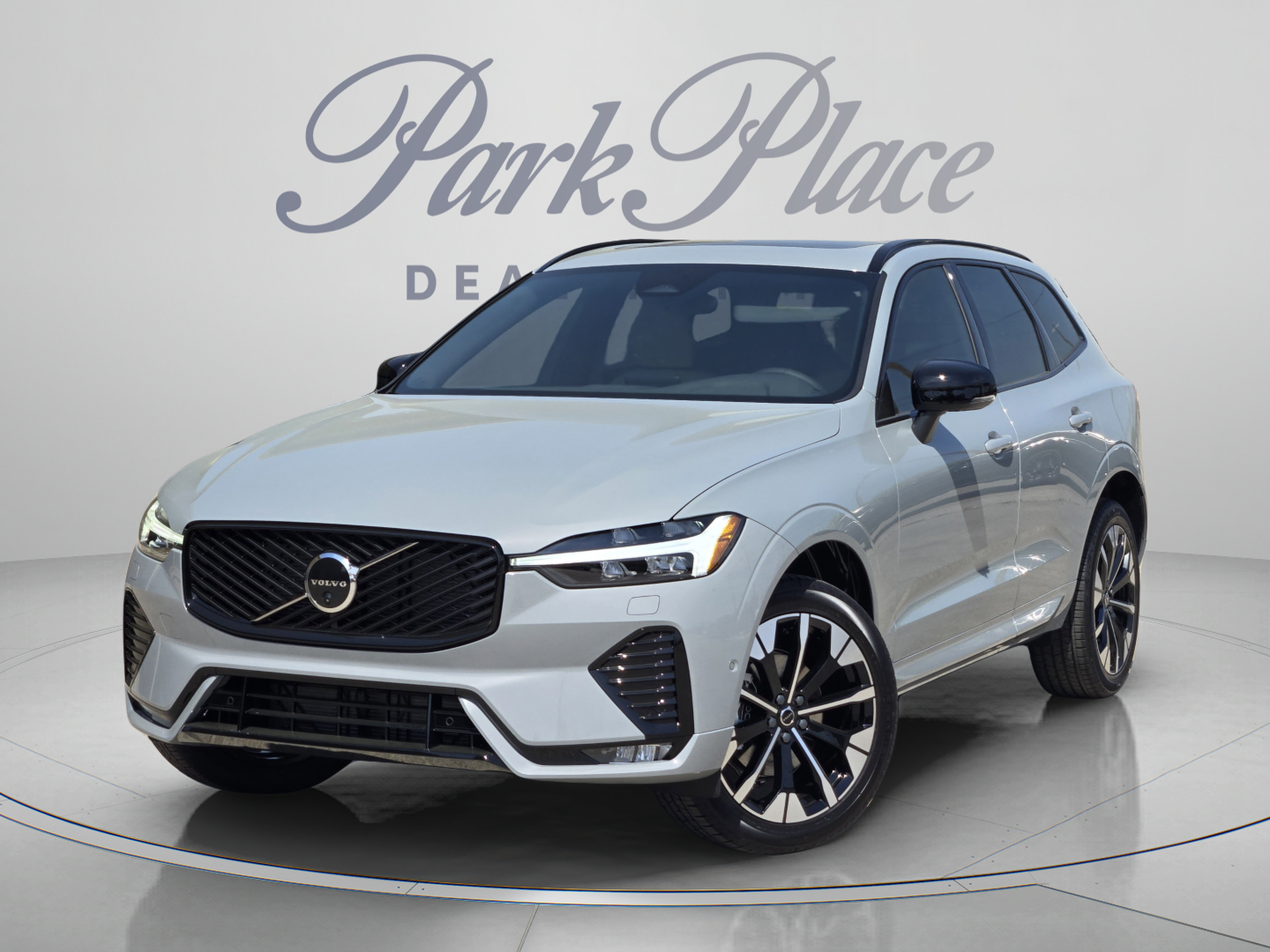 Used 2026 Volvo XC60 B5 Plus w/ Protection Package Premier AWD/4WD image 1