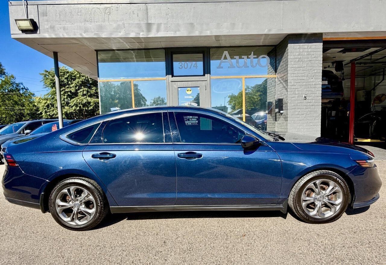 Used 2023 Honda Accord EX image 2