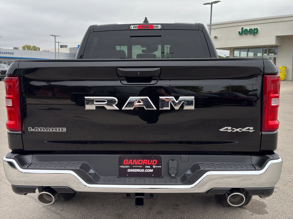 New 2026 RAM 1500 Laramie AWD/4WD image 7