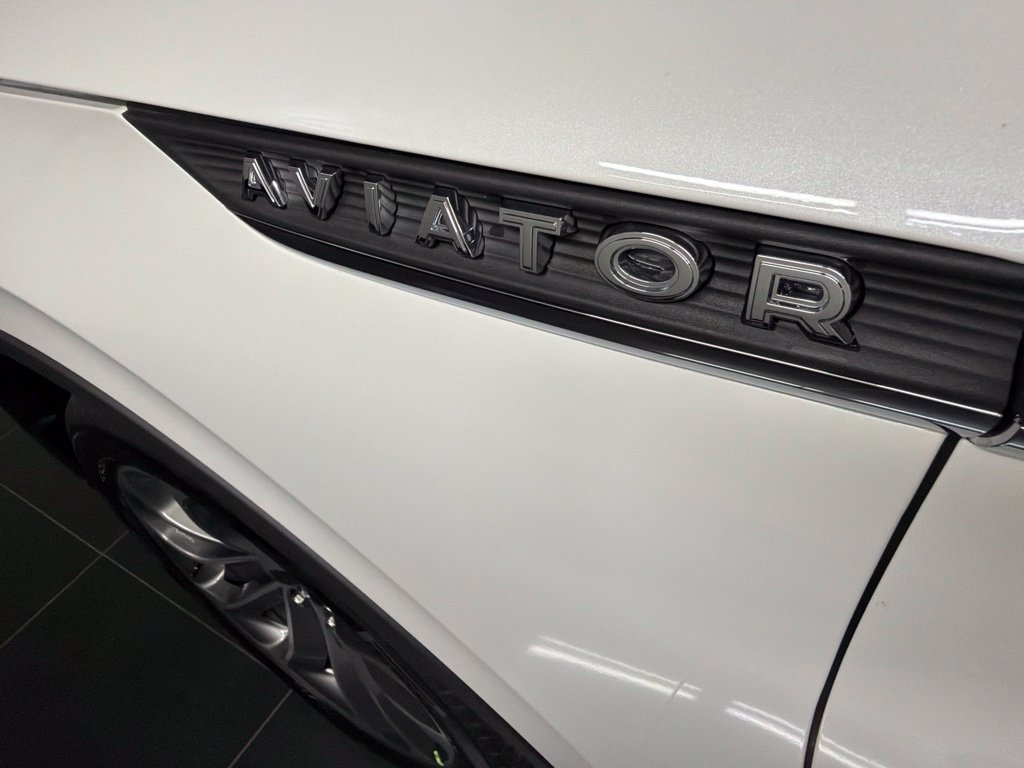 New 2026 Lincoln Aviator Reserve AWD/4WD image 43