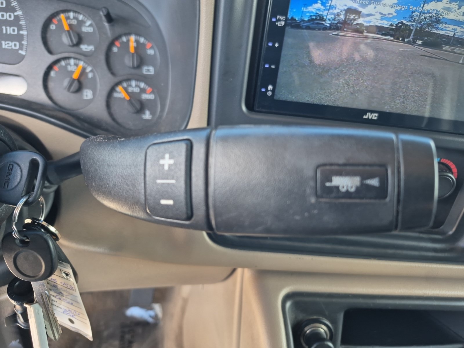 Used 2006 GMC Sierra 2500 SLT w/ Heavy-Duty Power Package AWD/4WD image 29