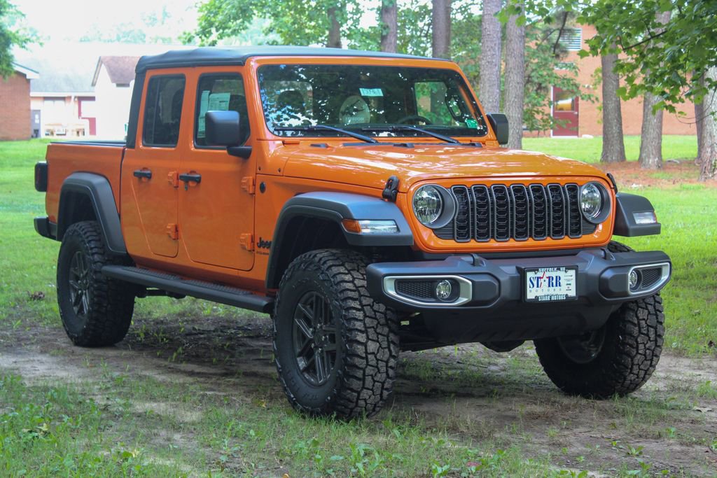 New 2025 Jeep Gladiator Sport