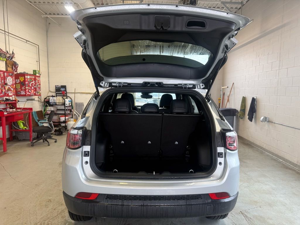 New 2026 Jeep Compass Latitude AWD/4WD image 29