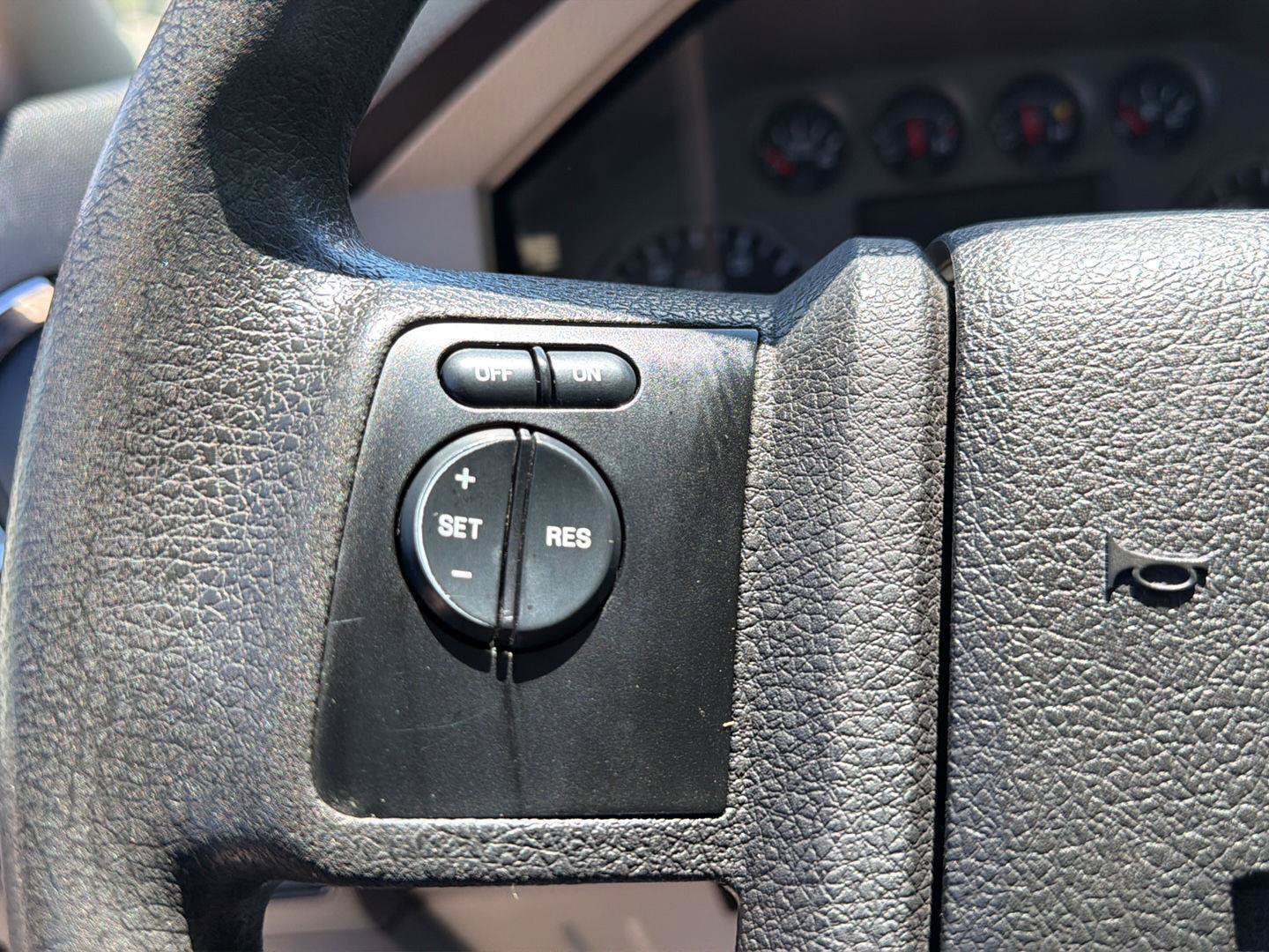 Used 2008 Ford F350 XLT AWD/4WD image 13