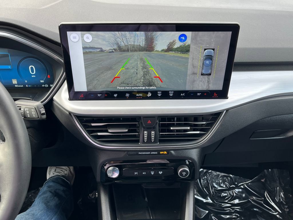 Used 2023 Ford Escape Platinum image 14