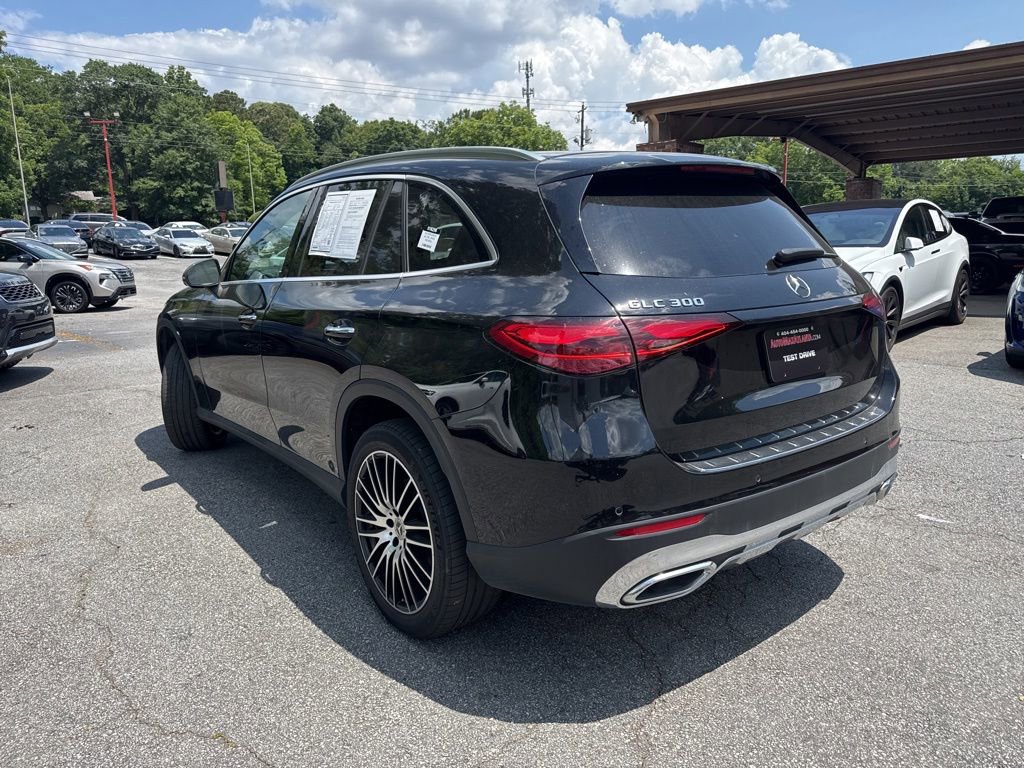 Used 2023 Mercedes-Benz GLC 300 w/ Exclusive Trim Package image 2