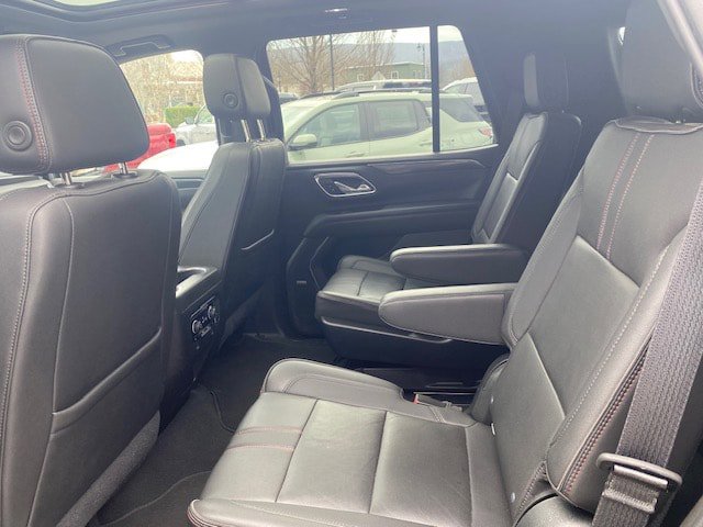 Used 2021 Chevrolet Tahoe RST w/ Luxury Package AWD/4WD image 9