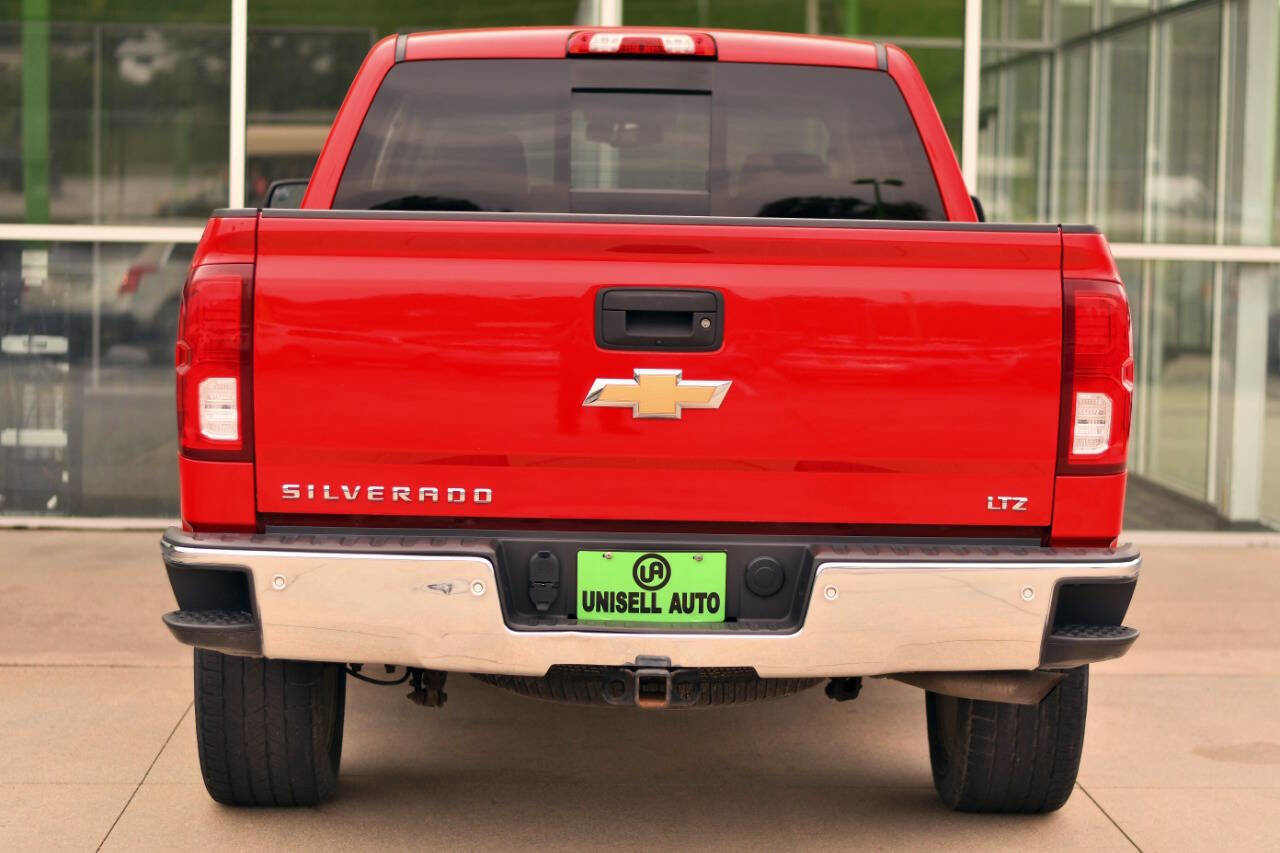 Used 2018 Chevrolet Silverado 1500 LTZ w/ Sport Package image 6