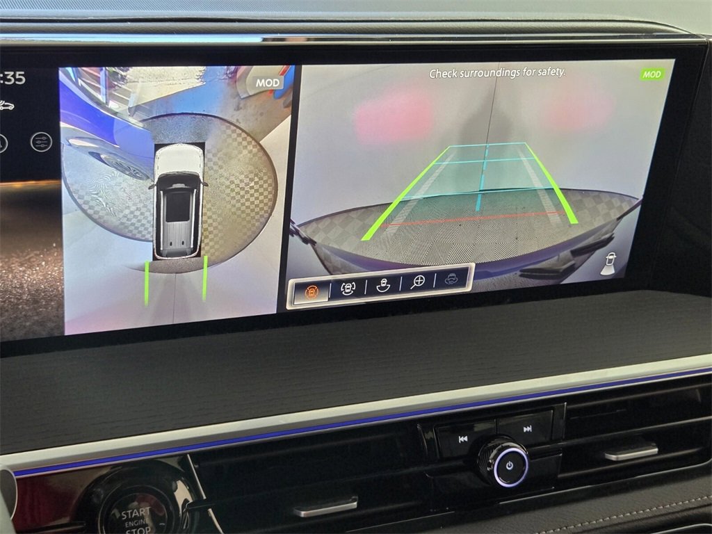 Used 2025 INFINITI QX80 Sensory image 22