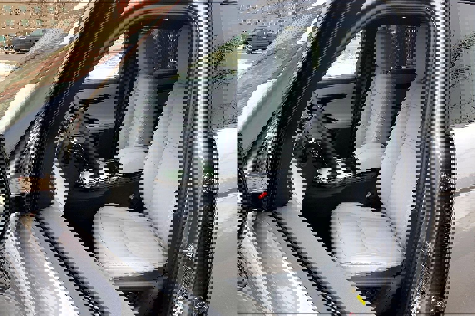 New 2026 Land Rover Range Rover Evoque S image 9