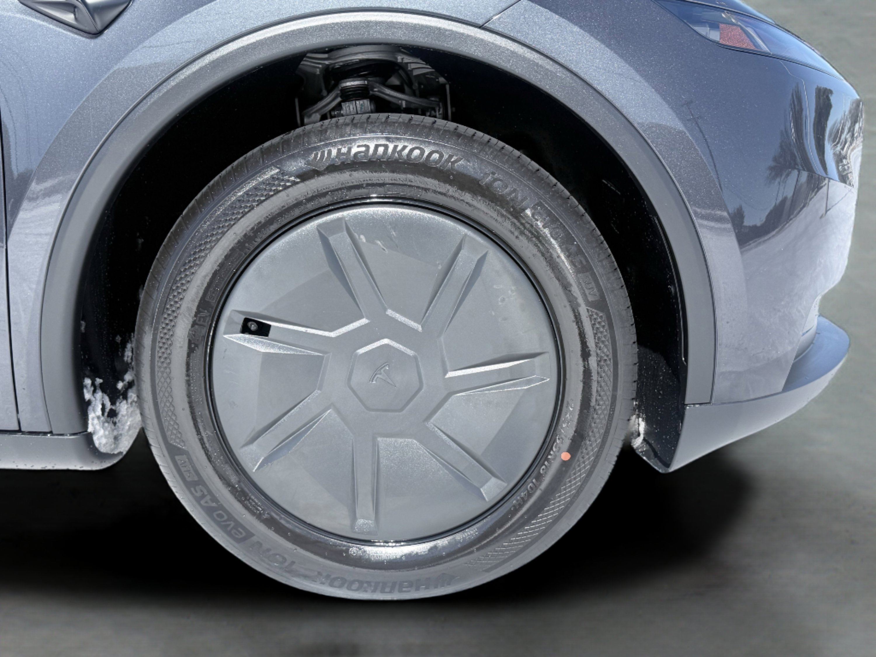 Used 2026 Tesla Model Y 2WD image 14