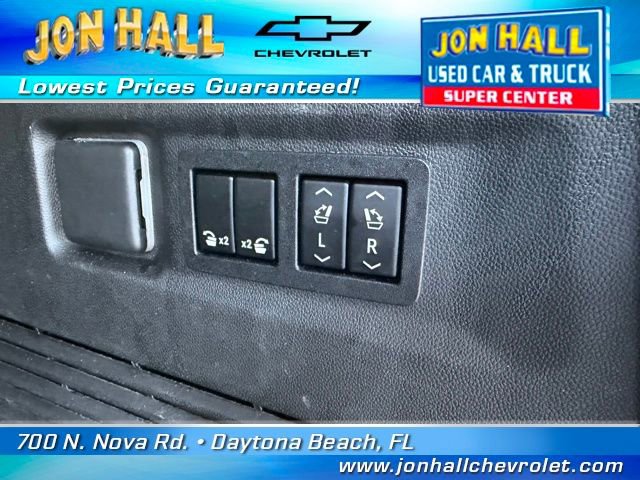 Used 2022 Chevrolet Suburban High Country image 13