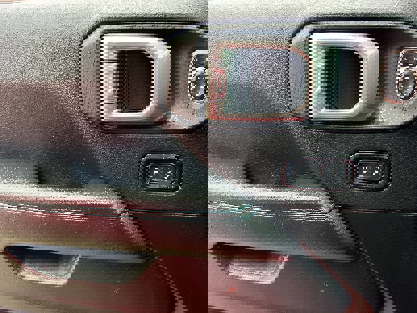 Used 2021 Jeep Wrangler Unlimited Rubicon 4xe w/ Steel Bumper Group image 12