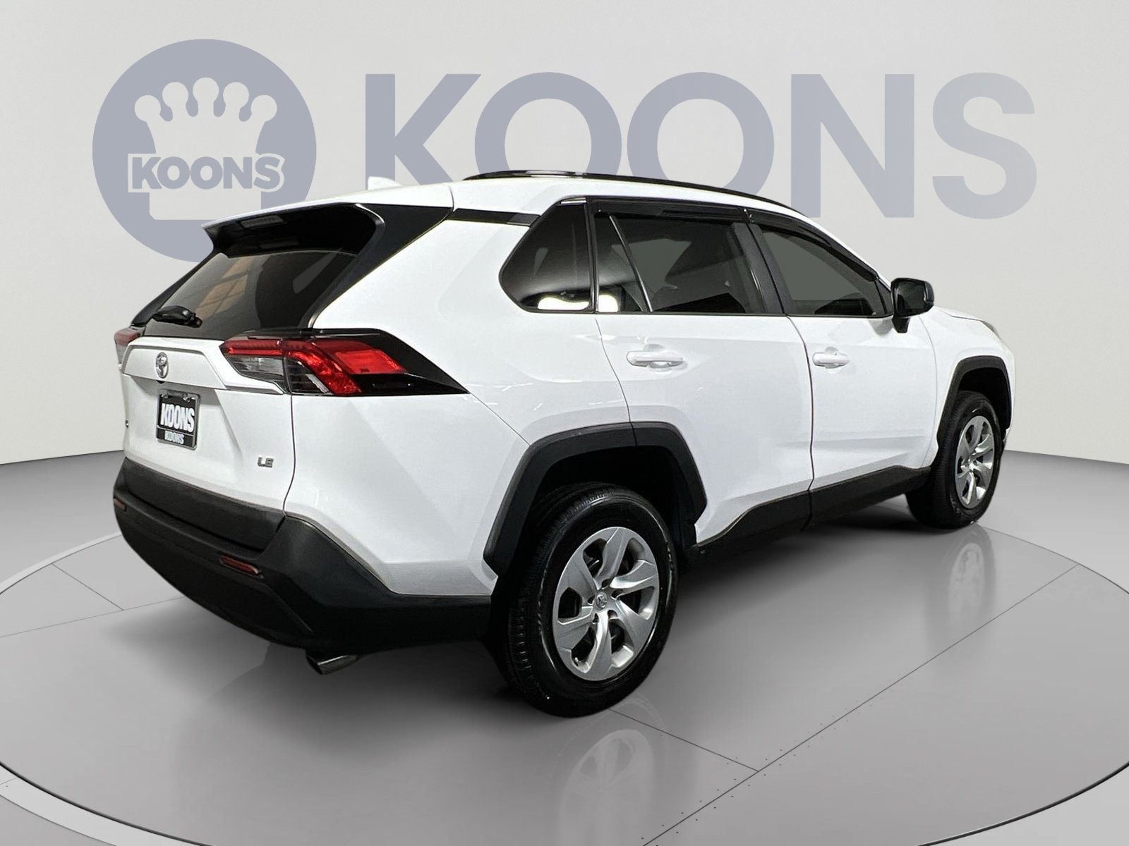 Used 2021 Toyota RAV4 LE w/ Carpet Mat Package (TMS) FWD image 11