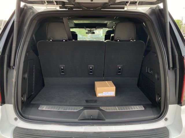 Used 2023 Chevrolet Tahoe RST w/ Luxury Package image 9