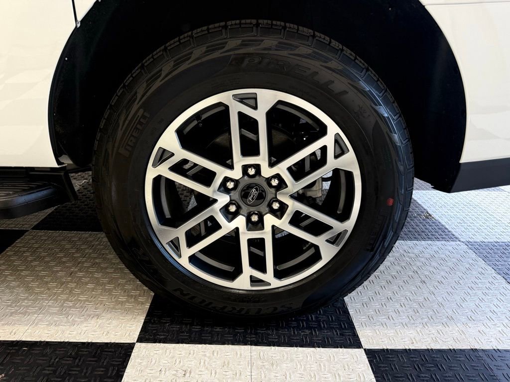 New 2025 Ford Expedition Max Active image 15