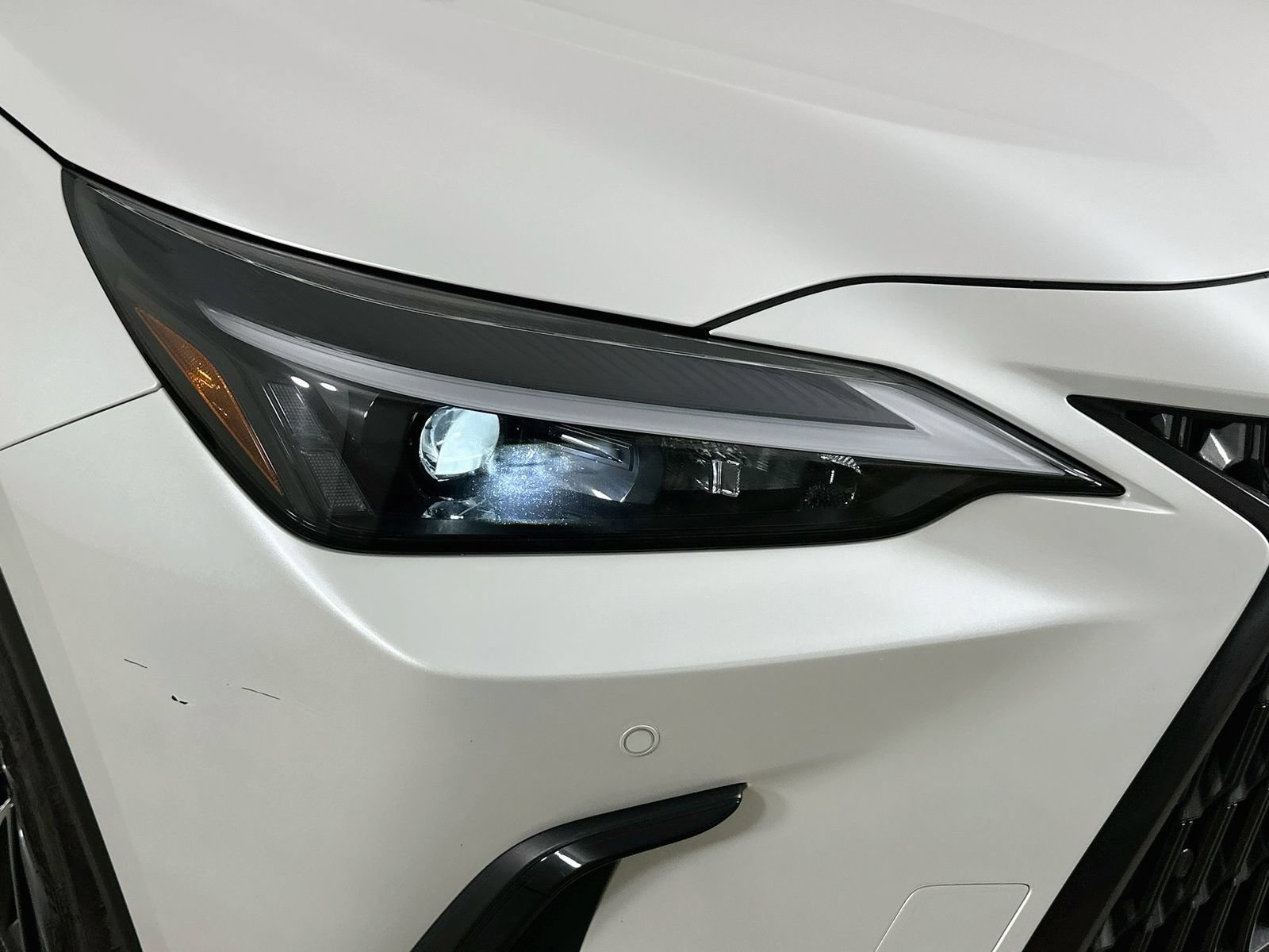Used 2024 Lexus NX 350 AWD w/ Vision Package image 9