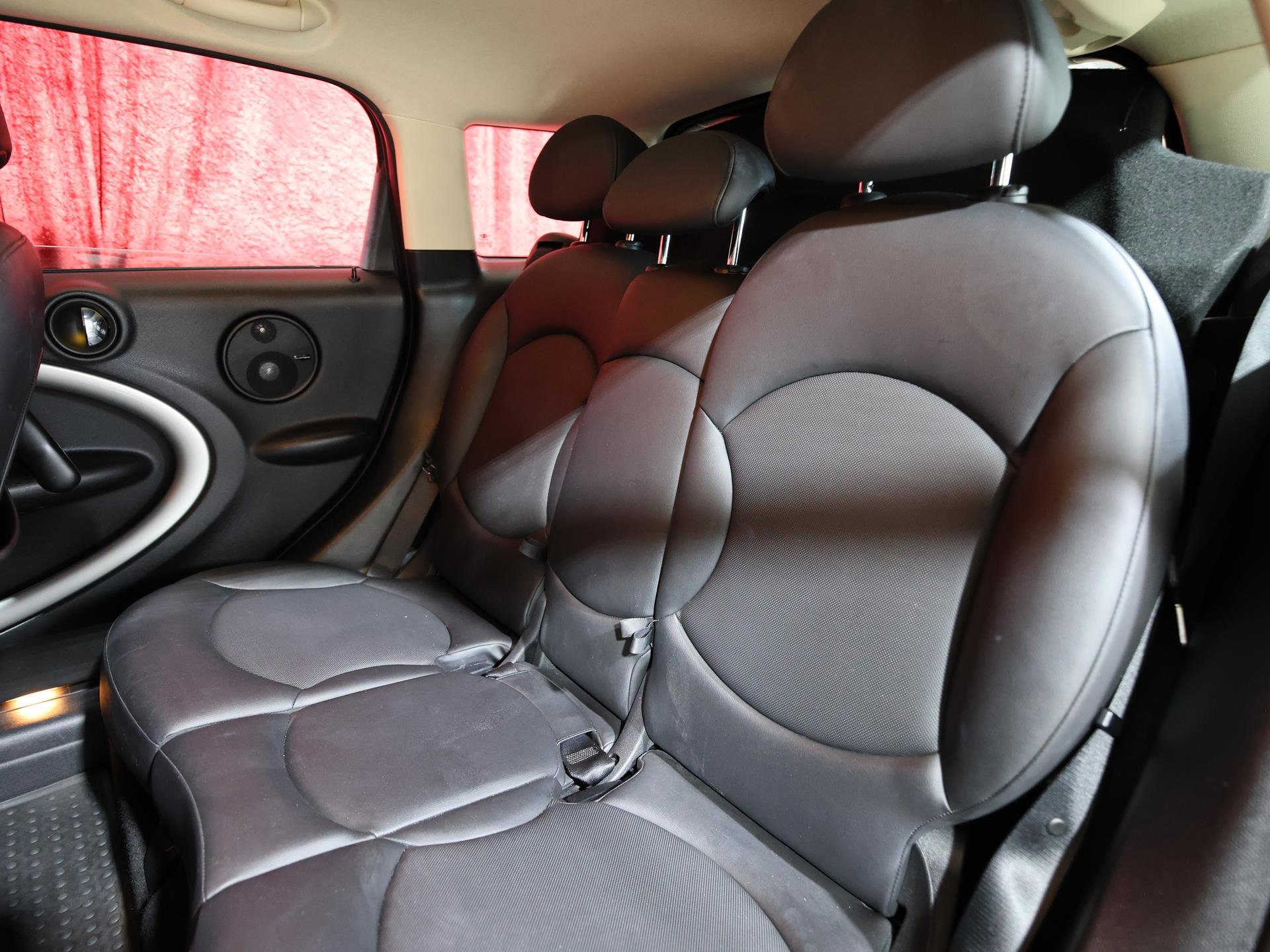 Used 2012 MINI Cooper Countryman FWD image 15