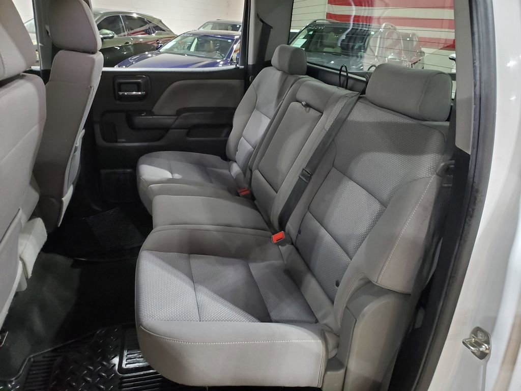 Used 2018 Chevrolet Silverado 1500 Custom w/ Custom Value Package AWD/4WD image 24