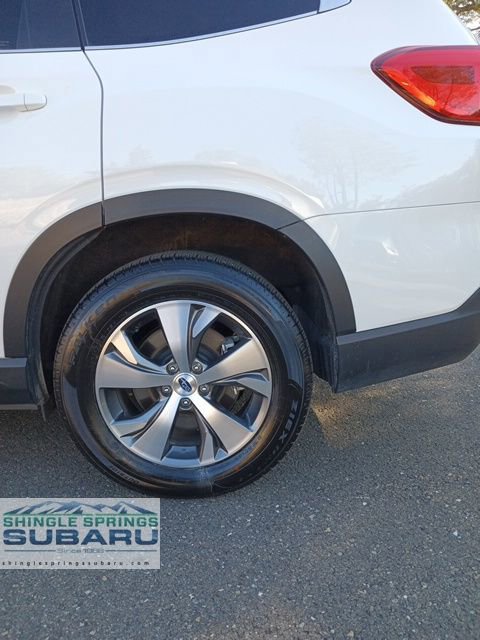 Certified 2025 Subaru Ascent Premium image 19