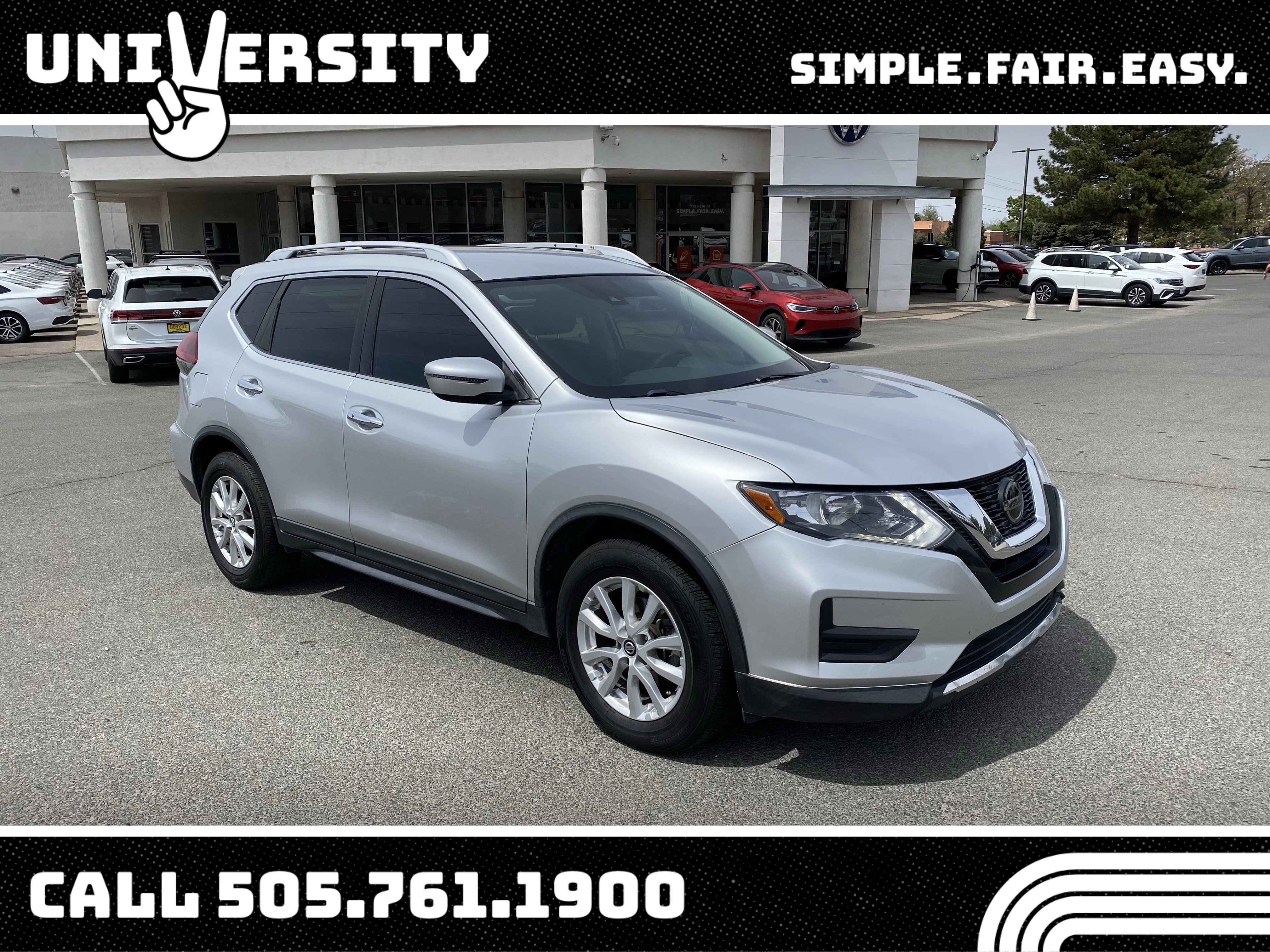 Used 2020 Nissan Rogue SV FWD image 1