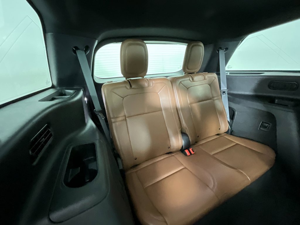 Certified 2020 Lincoln Aviator Reserve image 24