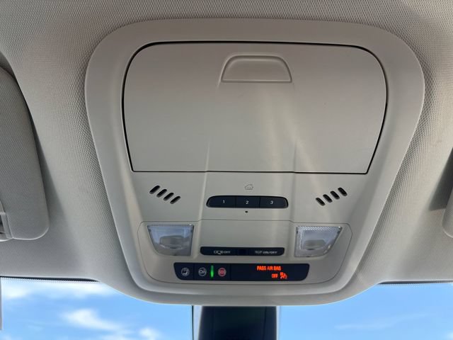 Used 2024 Buick Enclave Essence w/ LPO, Floor Liner Package AWD/4WD image 23