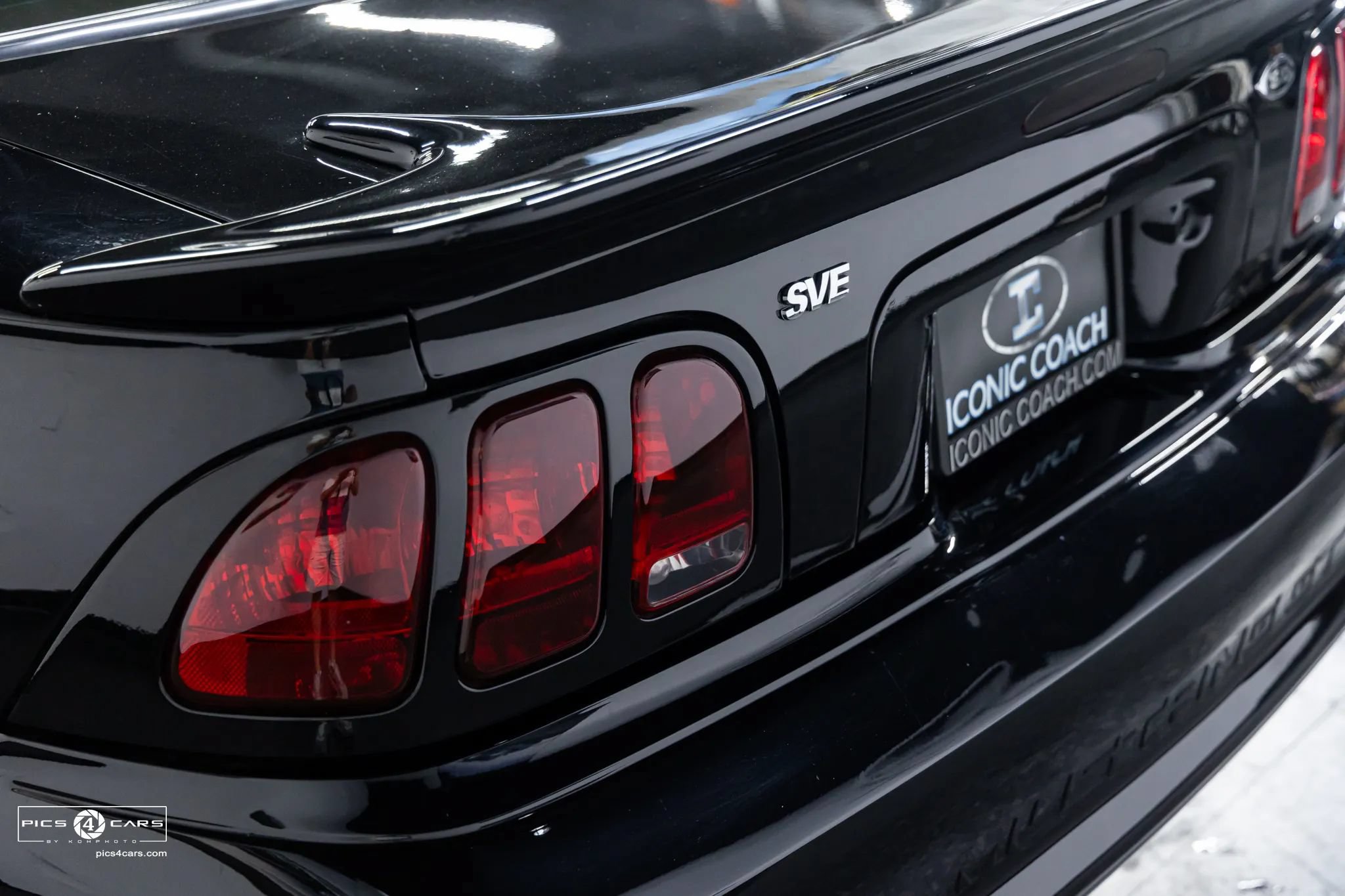 Used 1994 Ford Mustang GT RWD image 17