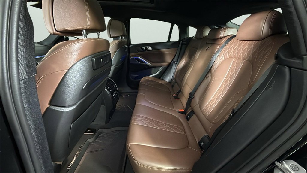 Used 2022 BMW X6 xDrive40i w/ Executive Package image 44