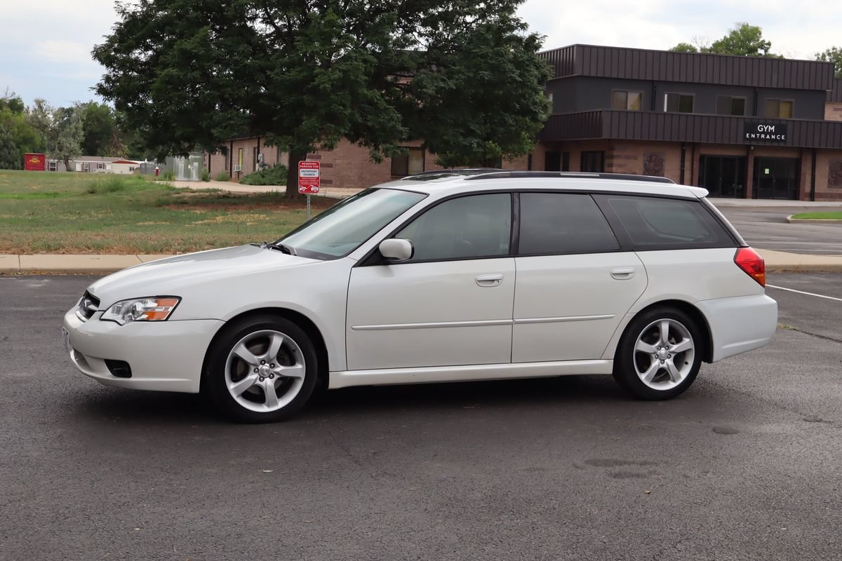 Used 2007 Subaru Legacy Wagon AWD/4WD image 10