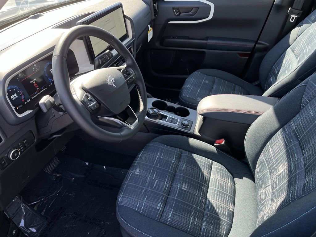 Used 2025 Ford Bronco Sport Heritage w/ Convenience Package image 25