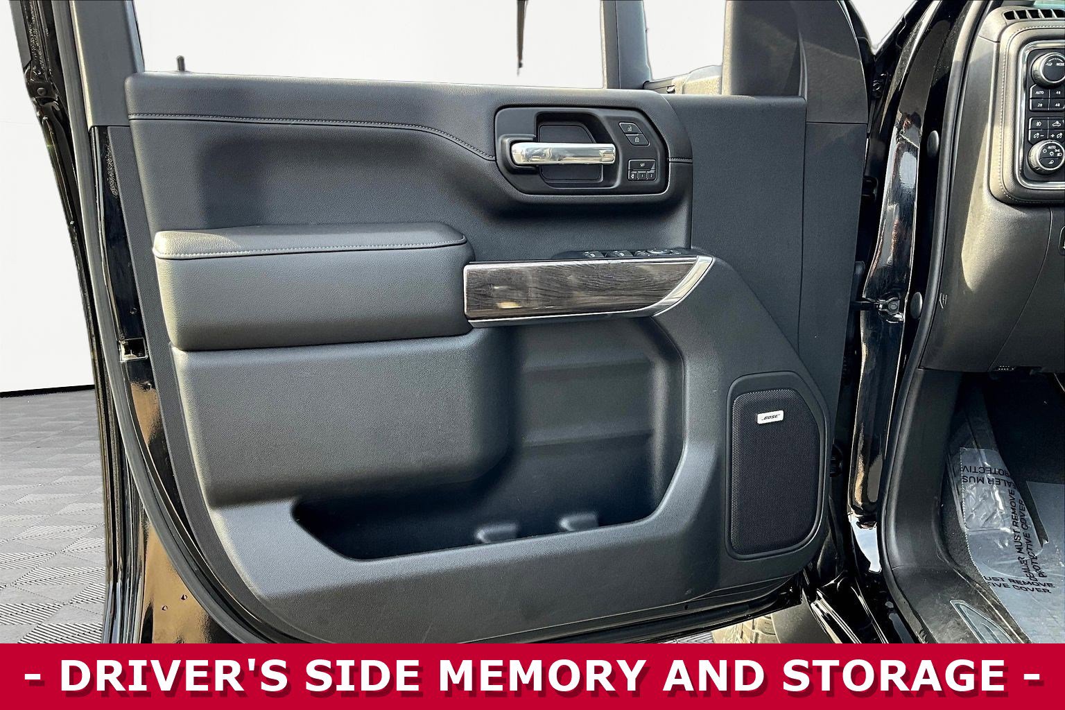 Used 2020 Chevrolet Silverado 2500 LTZ w/ LTZ Premium Package image 21