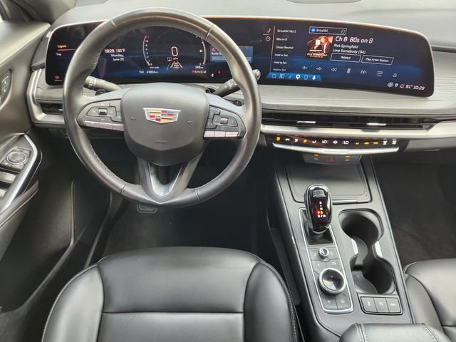 Used 2025 Cadillac XT4 Premium Luxury FWD image 27