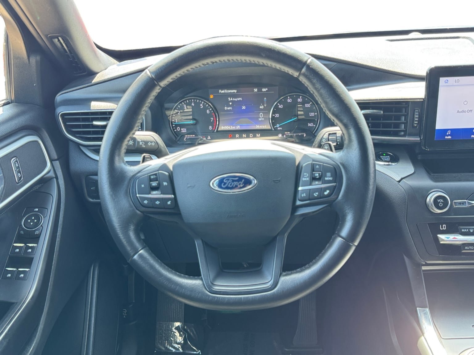 Used 2020 Ford Explorer XLT w/ Equipment Group 202A RWD image 13