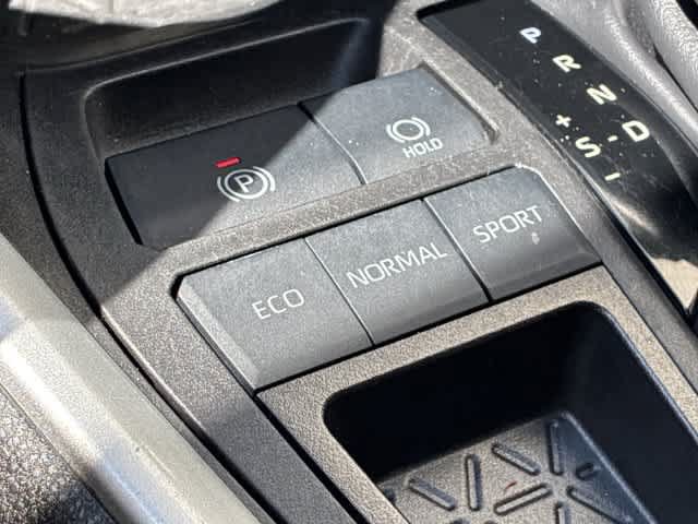 Used 2023 Toyota RAV4 XLE Premium FWD image 40
