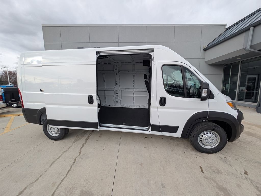 New 2026 RAM ProMaster 2500 w/ Convenience Group image 6