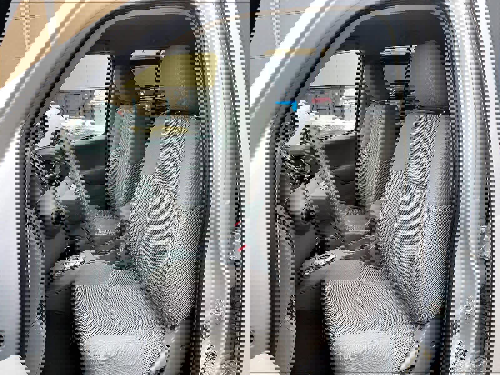 Certified 2021 Nissan Frontier SV image 10