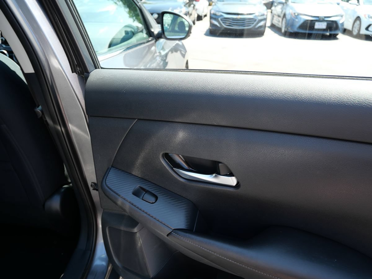Used 2020 Nissan Sentra SV FWD image 33