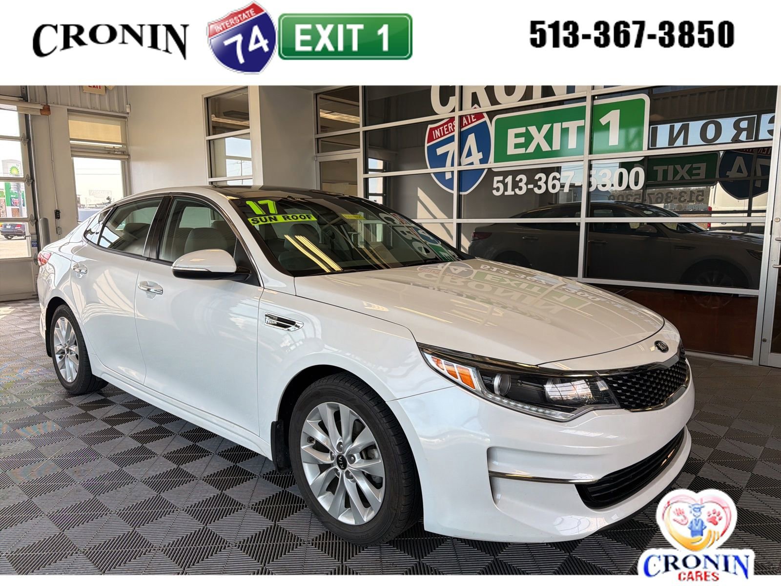Used 2017 Kia Optima EX w/ Premium Package image 1