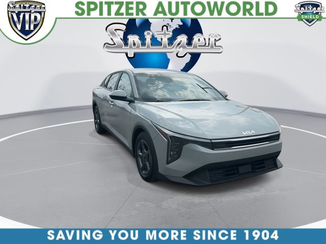 Certified 2025 Kia K4 LXS image 2