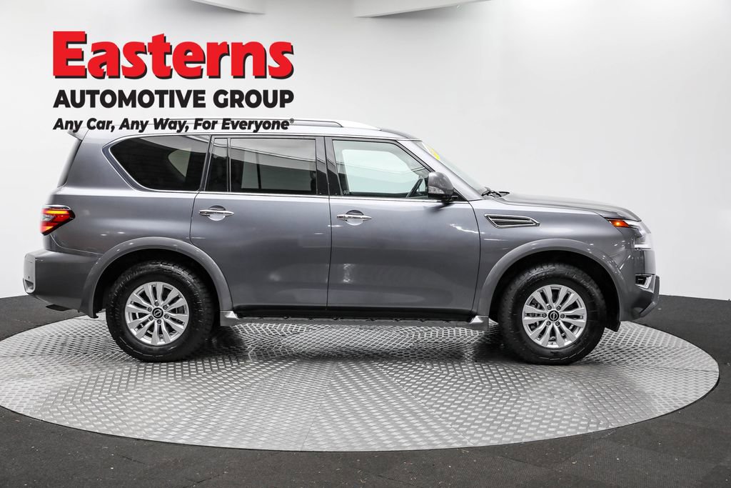 Used 2024 Nissan Armada SV image 4